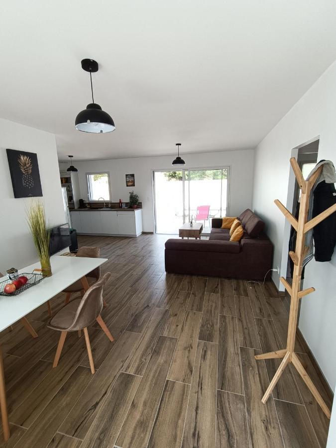 Charmante Maison Aux Portes De La Rochelle La Jarrie エクステリア 写真